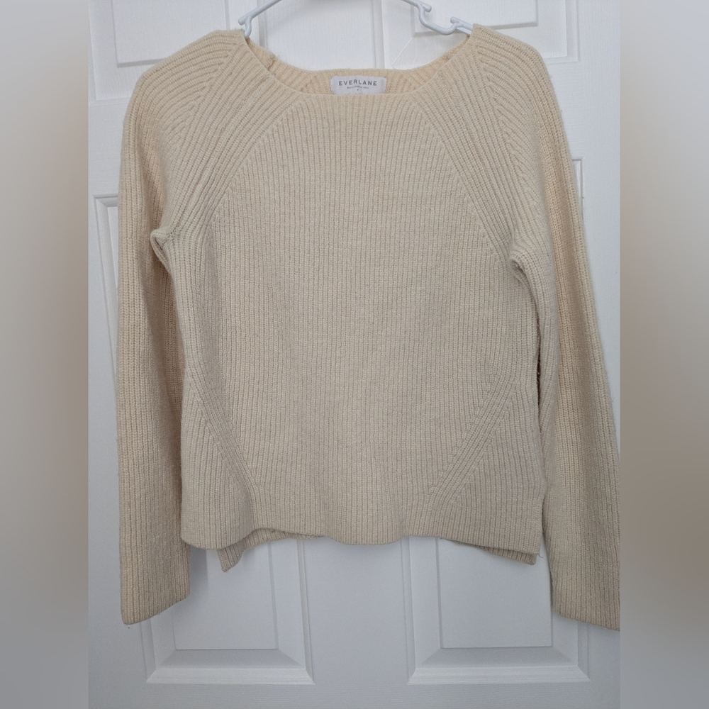 Everlane Women's Cream Crew Neck Sweater